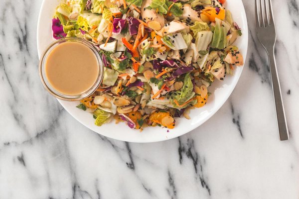 How Can You Efficiently Maximize Space in a Small UK Kitchen?